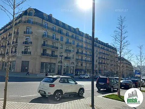 Satılır 3 otaqlı yeni tikili 150 m² — Bakı 3 otaq 150.00 m²