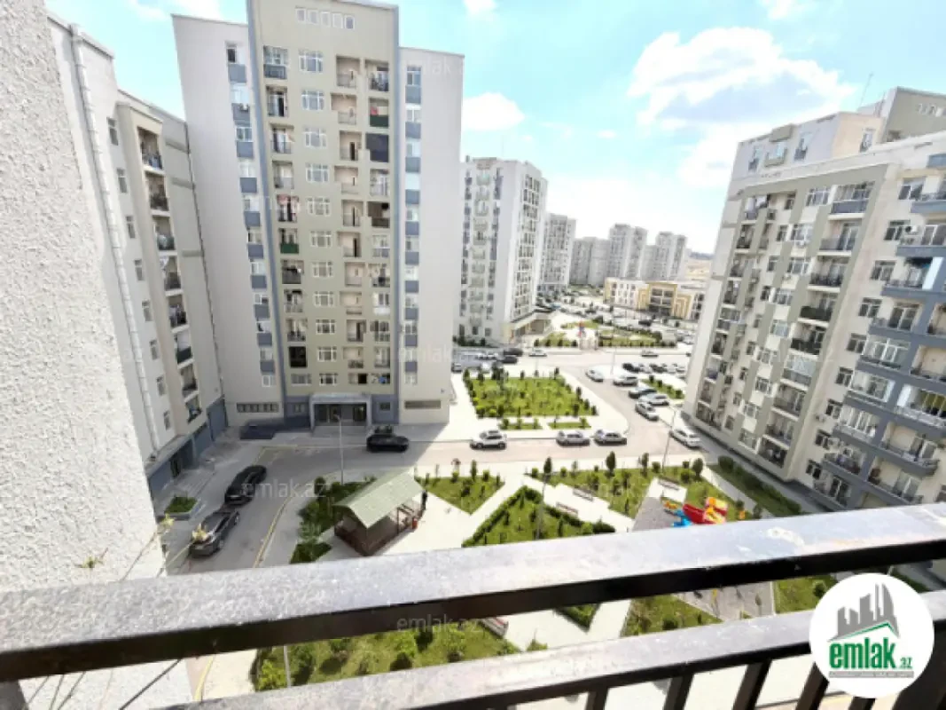 Satılır 3 otaqlı yeni tikili 75 m²