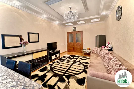 Satılır 3 otaqlı yeni tikili 120 m² — Bakı 3 otaq 120.00 m²