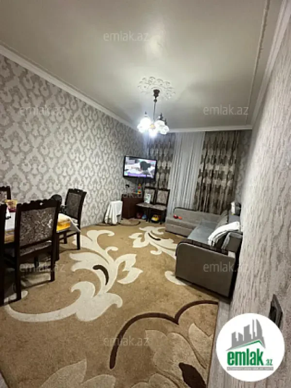 Satılır 3 otaqlı köhnə tikili 85 m²