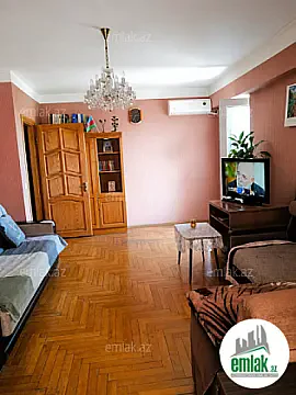 Satılır 3 otaqlı köhnə tikili 90 m² — Bakı 3 otaq 90.00 m²