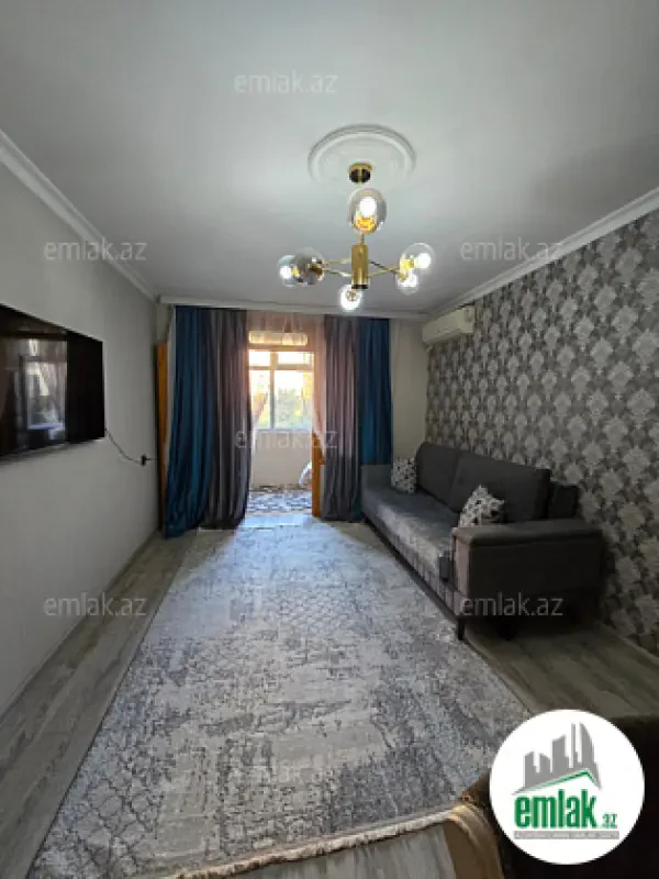 Satılır 2 otaqlı köhnə tikili 40 m²