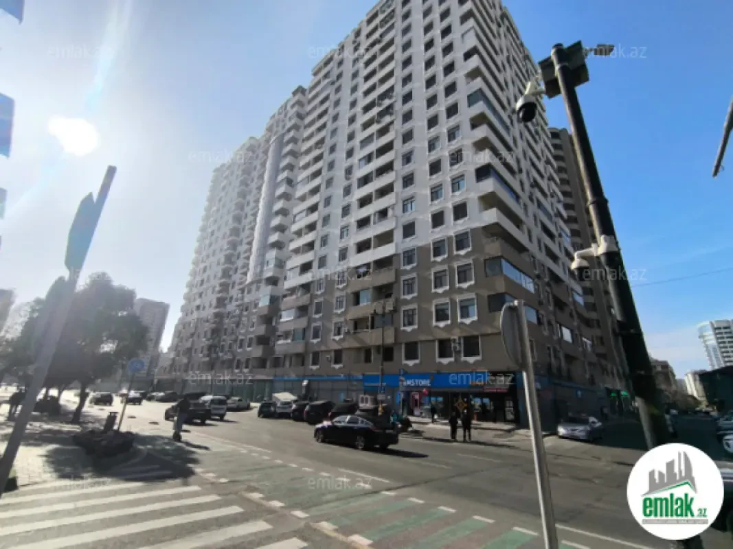 Satılır 3 otaqlı yeni tikili 145 m²