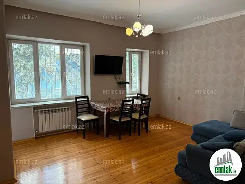 Satılır 3 otaqlı köhnə tikili 80 m² — Bakı 3 otaq 80.00 m²