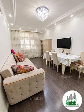 Satılır 4 otaqlı köhnə tikili 120 m² — Bakı 4 otaq 120.00 m²