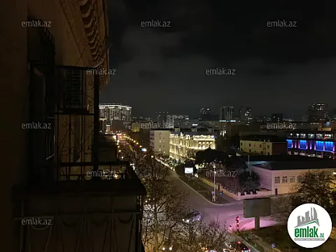 Satılır 2 otaqlı köhnə tikili 60 m² — Bakı 2 otaq 60.00 m²