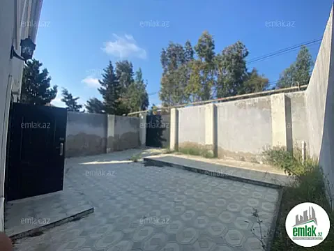 Satılır 5 otaqlı həyət evi 180 m² — Bakı 5 otaq 180.00 m²