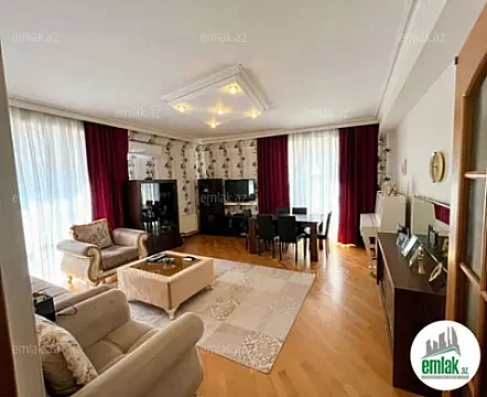 Satılır 3 otaqlı yeni tikili 130 m² — Bakı 3 otaq 130.00 m²