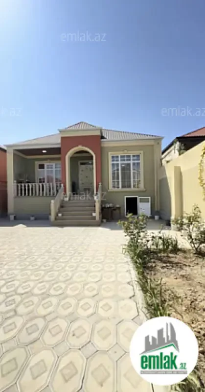 Satılır 4 otaqlı həyət evi 130 m²
