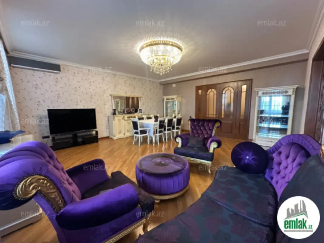 Satılır 4 otaqlı yeni tikili 210 m²