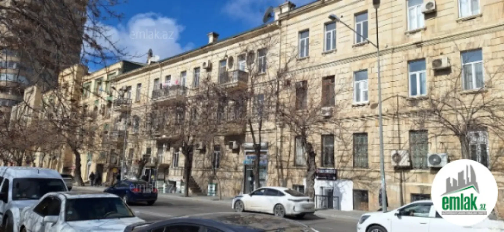 Satılır 2 otaqlı köhnə tikili 55 m²