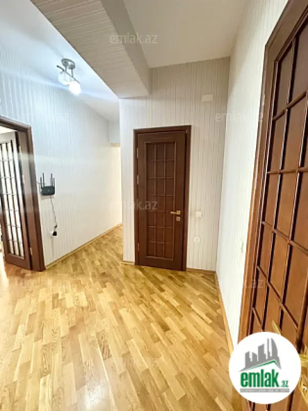Satılır 2 otaqlı yeni tikili 86 m²