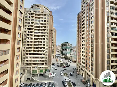 Satılır 3 otaqlı yeni tikili 180 m² — Bakı 3 otaq 180.00 m²