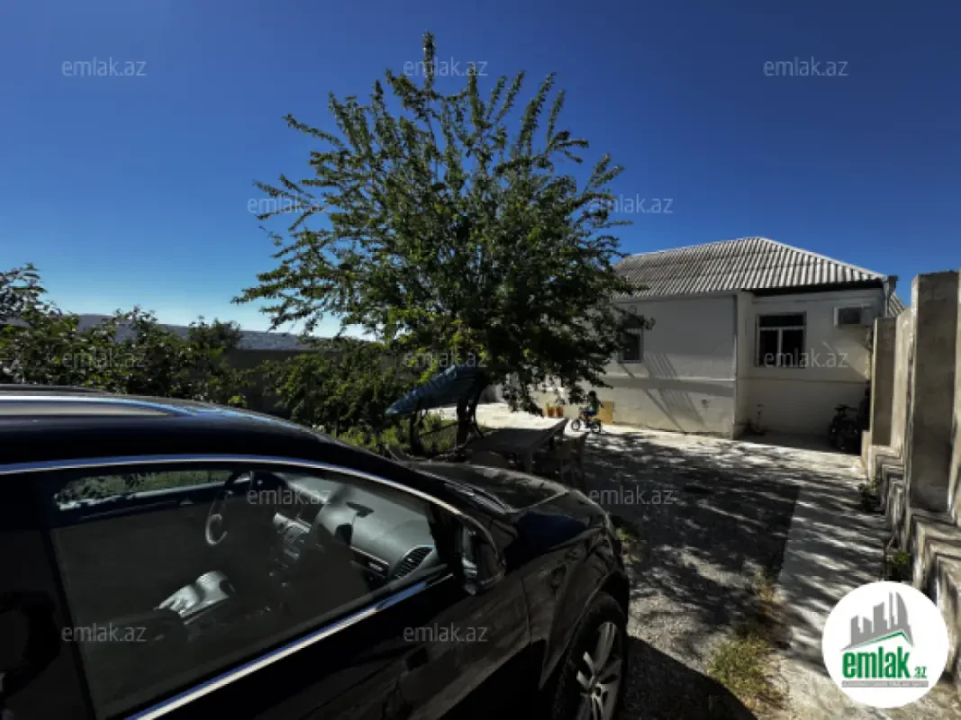 Satılır 3 otaqlı həyət evi 110 m²