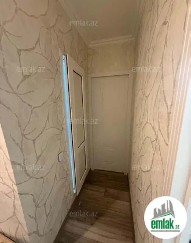 Satılır 2 otaqlı köhnə tikili 40 m²