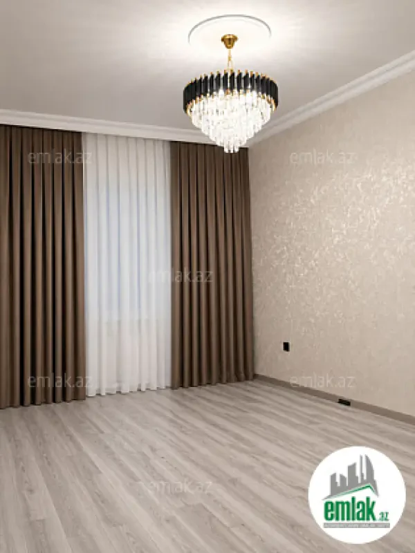 Satılır 2 otaqlı köhnə tikili 70 m²