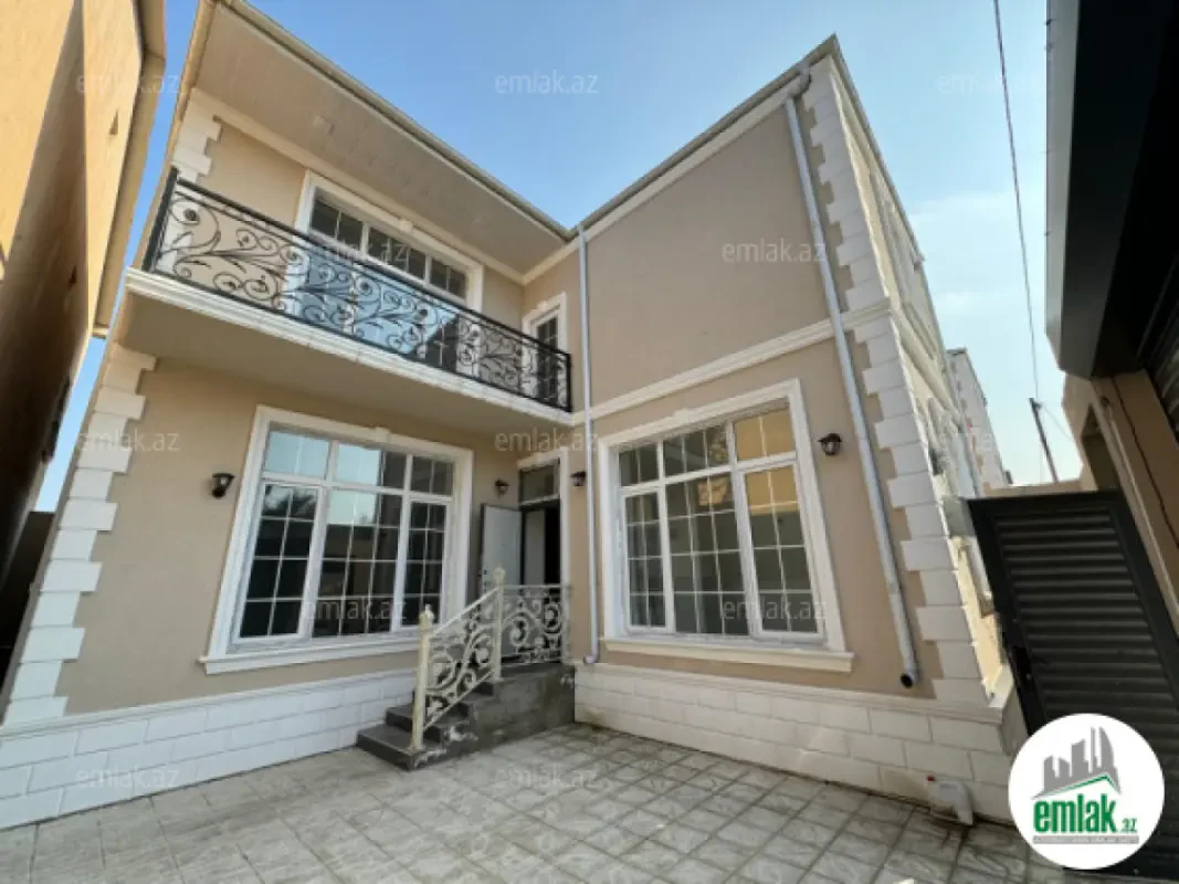 Satılır 5 otaqlı həyət evi 200 m²