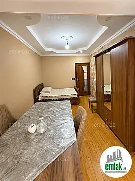 Satılır 2 otaqlı köhnə tikili 65 m² — Bakı 2 otaq 65.00 m²