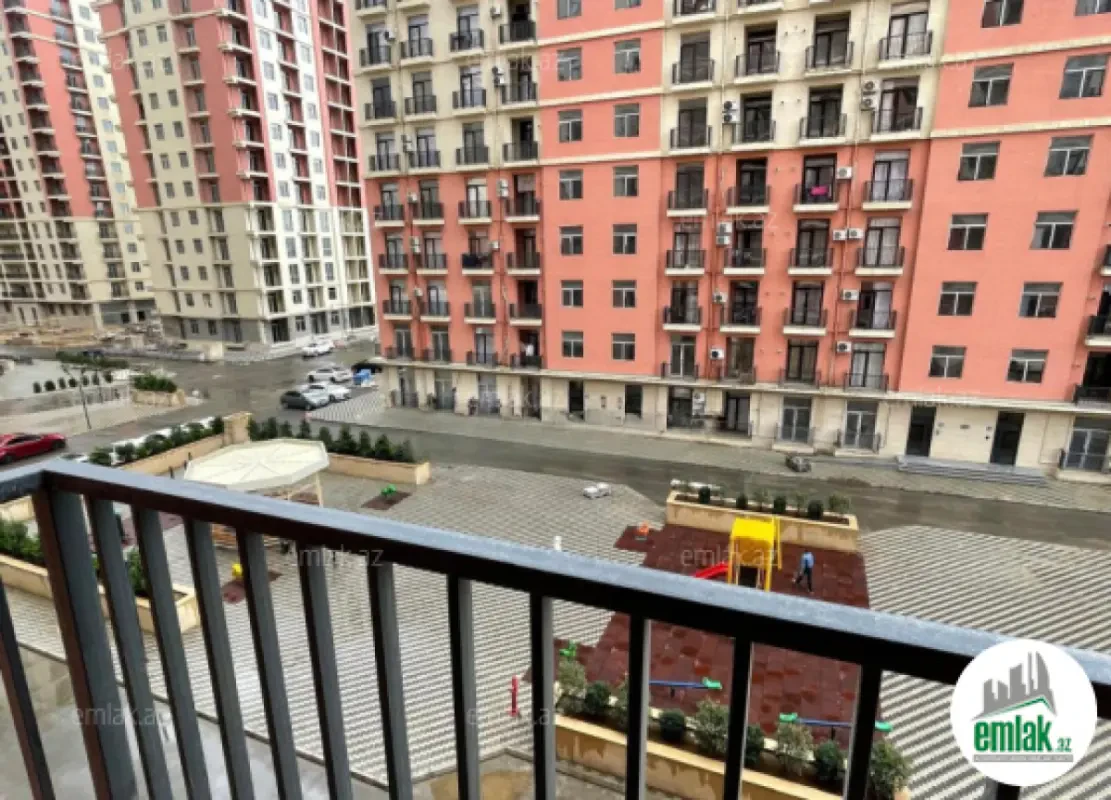 Satılır 2 otaqlı yeni tikili 68 m²