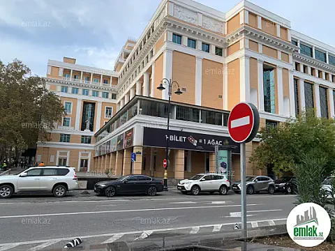 Satılır 3 otaqlı köhnə tikili 100 m² — Bakı 3 otaq 100.00 m²
