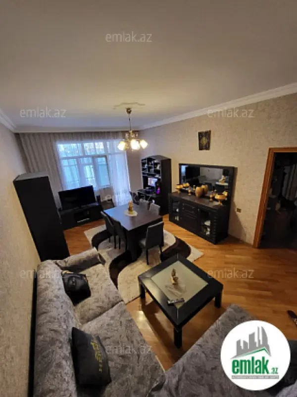 Satılır 2 otaqlı yeni tikili 82 m²