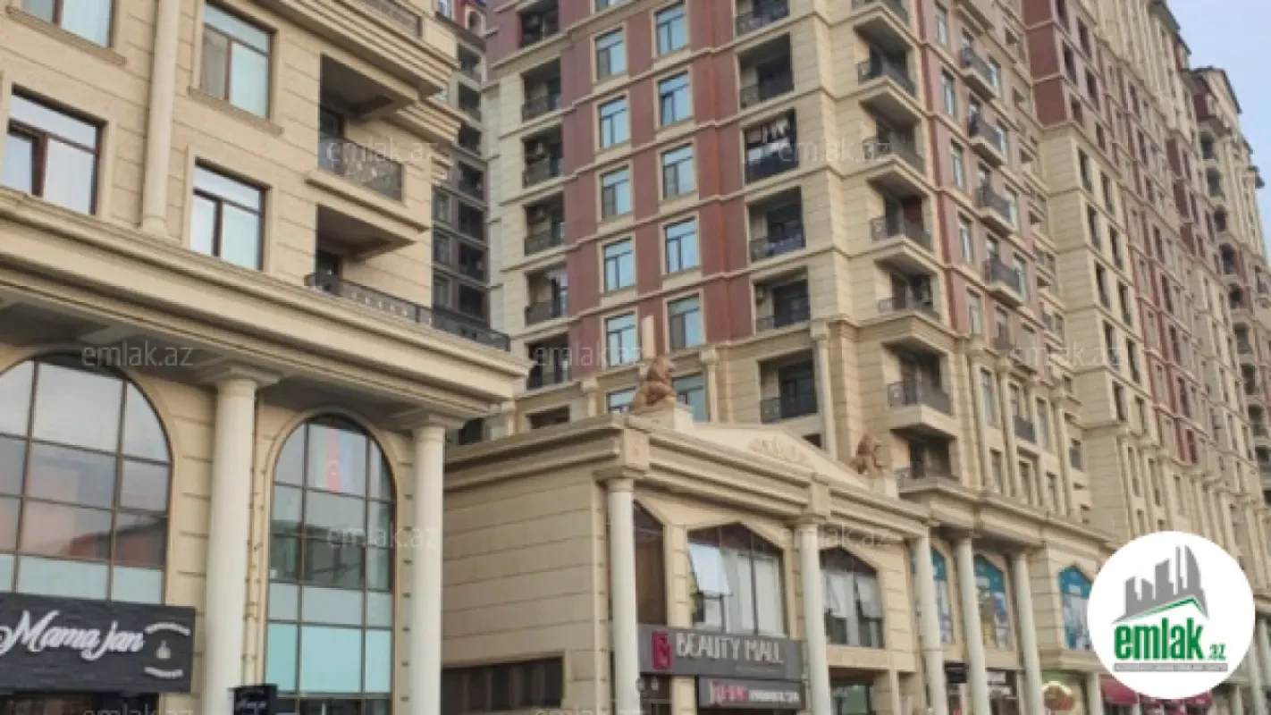 Satılır 3 otaqlı yeni tikili 115 m²