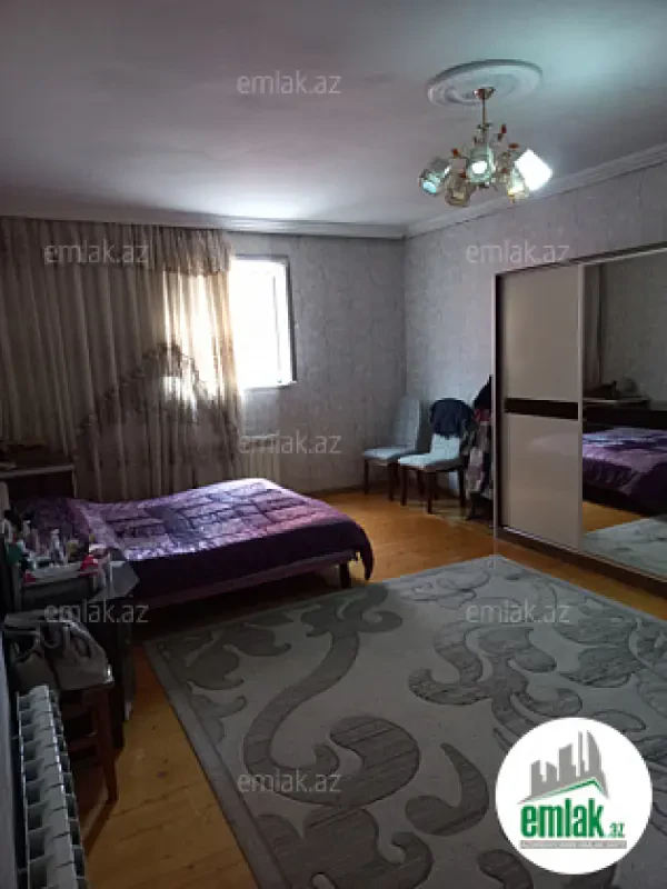 Satılır 5 otaqlı həyət evi 145 m²
