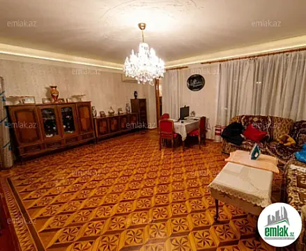 Satılır 4 otaqlı köhnə tikili 120 m² — Bakı 4 otaq 120.00 m²