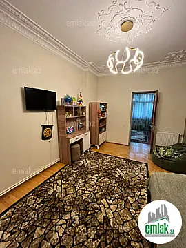 Satılır 4 otaqlı köhnə tikili 115 m² — Bakı 4 otaq 115.00 m²