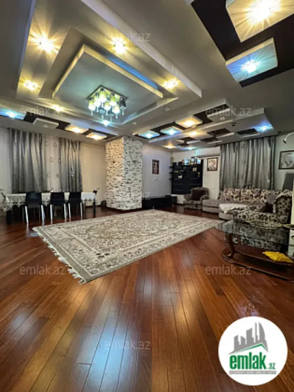 Satılır 4 otaqlı yeni tikili 185 m²