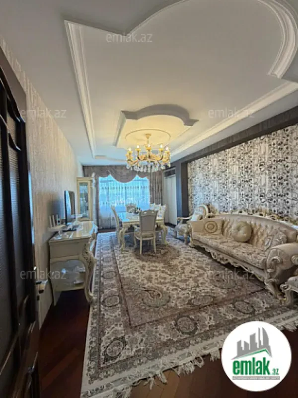 Satılır 3 otaqlı yeni tikili 105 m²