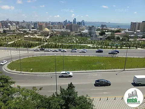 Satılır 3 otaqlı köhnə tikili 75 m² — Bakı 3 otaq 75.00 m²