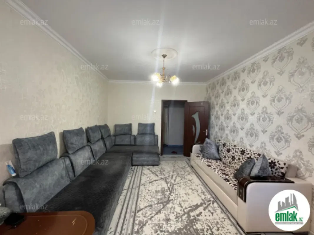 Satılır 2 otaqlı köhnə tikili 65 m²