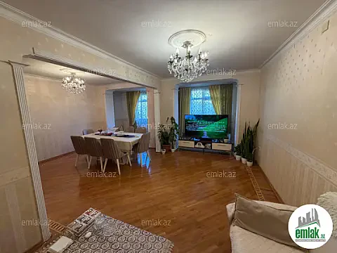 Satılır 4 otaqlı köhnə tikili 110 m² — Bakı 4 otaq 110.00 m²