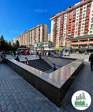 Satılır 5 otaqlı köhnə tikili 110 m² — Bakı 5 otaq 110.00 m²