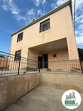 Satılır 5 otaqlı həyət evi 240 m² — Bakı 5 otaq 240.00 m²