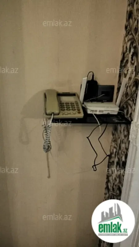Satılır 2 otaqlı köhnə tikili 35 m²