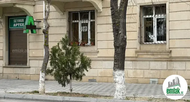 Satılır 3 otaqlı köhnə tikili 77 m² — Bakı 3 otaq 77.00 m²