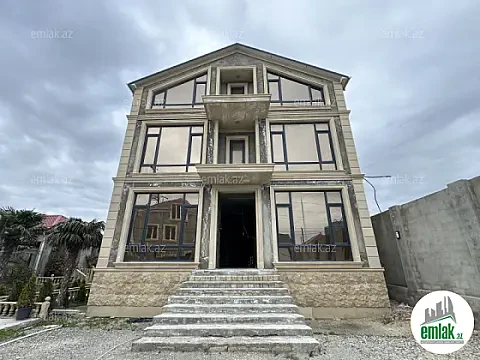 Satılır 7 otaqlı həyət evi 390 m² — Bakı 7 otaq 390.00 m²