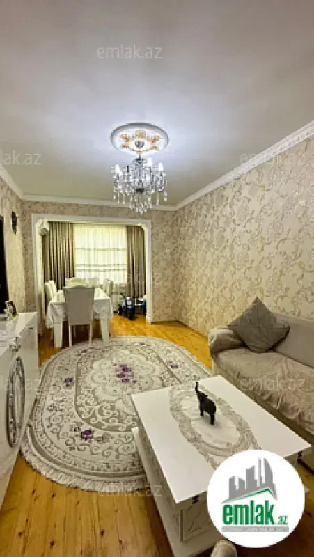 Satılır 2 otaqlı köhnə tikili 55 m²