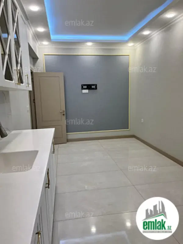 Satılır 2 otaqlı yeni tikili 61 m²