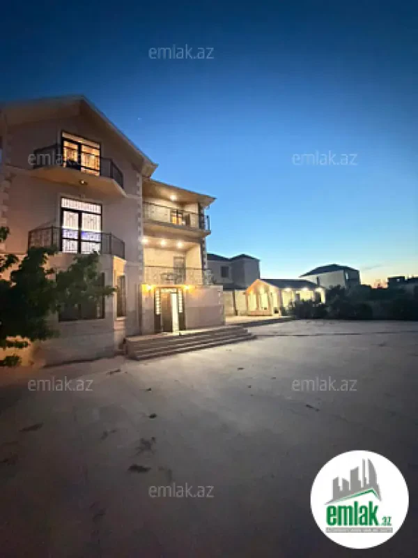 Satılır 6 otaqlı həyət evi 166 m²