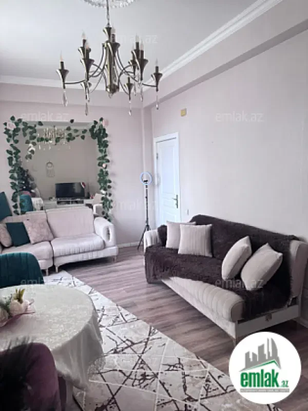 Satılır 3 otaqlı yeni tikili 85 m²