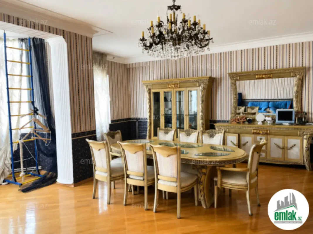 Satılır 3 otaqlı yeni tikili 140 m²