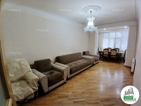 Satılır 3 otaqlı köhnə tikili 90 m² — Bakı 3 otaq 90.00 m²
