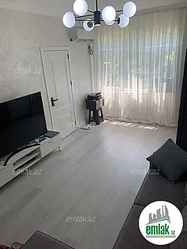 Satılır 2 otaqlı köhnə tikili 35 m² — Bakı 2 otaq 35.00 m²