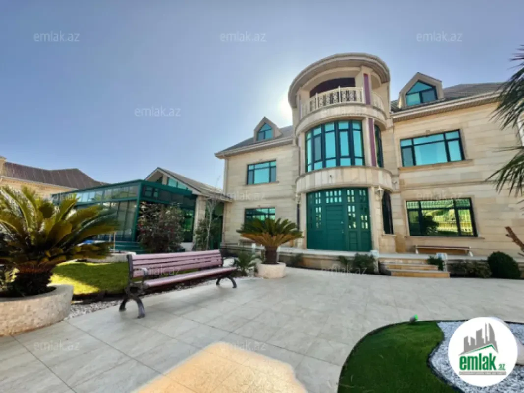 Satılır 14 otaqlı mənzil 1875 m²