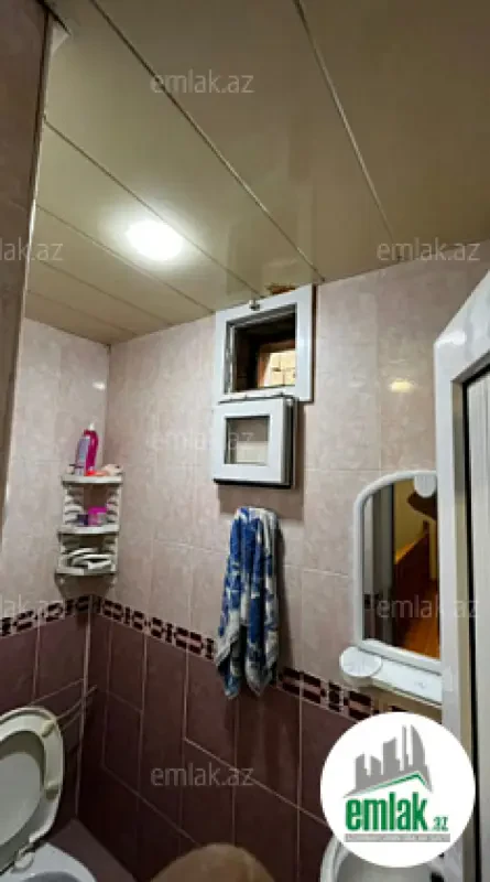 Satılır 4 otaqlı həyət evi 100 m²