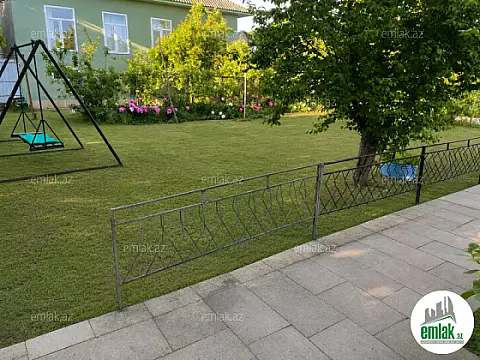 Satılır 6 otaqlı həyət evi 233 m² — Bakı 6 otaq 233.00 m²