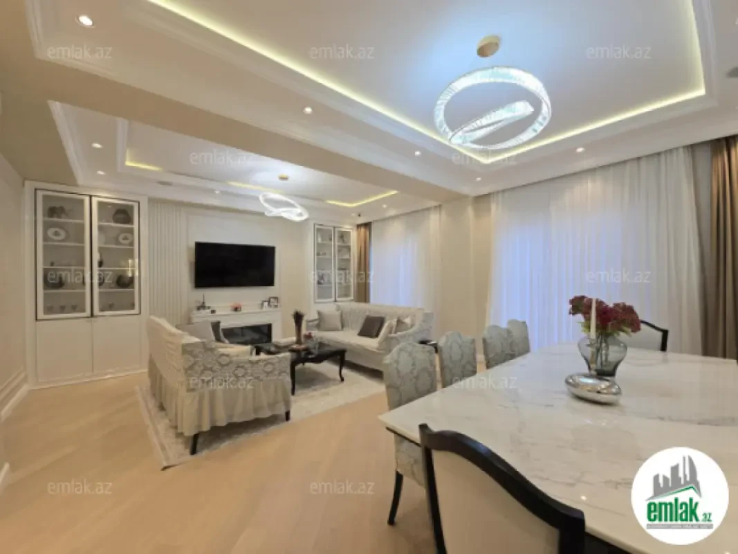 Satılır 4 otaqlı yeni tikili 180 m²